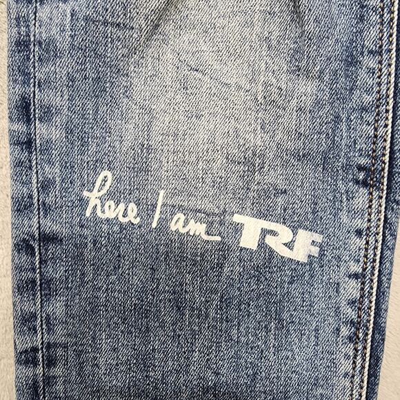 Zara Trafaluc denimwear Jeans Womens 8 Blue Distressed Graffiti Slim Leg Raw Hem - Picture 3 of 16